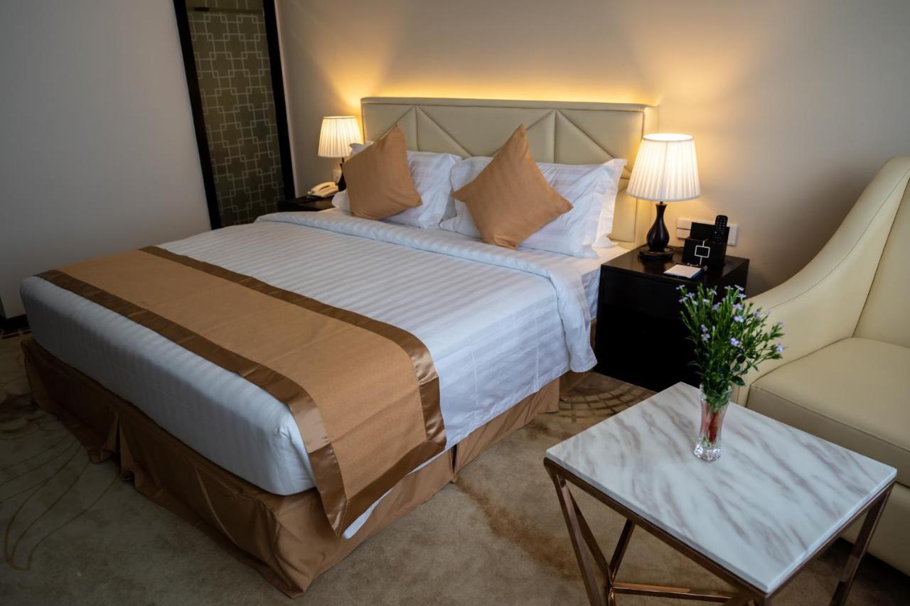 Hotel Sanchaung Yangon Dış mekan fotoğraf